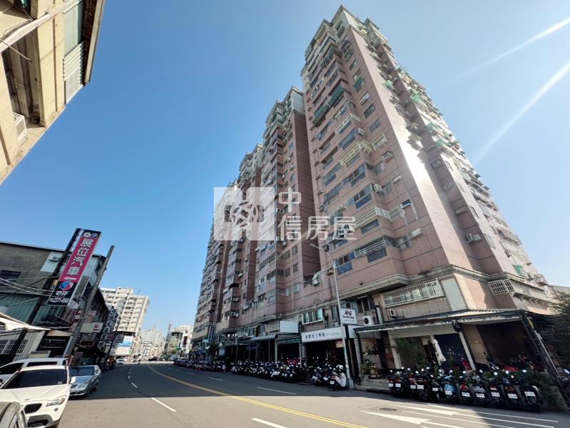 城市經典美景三房車位房屋室內格局與周邊環境