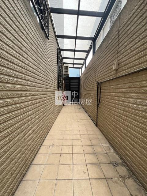 十期重劃區豪墅房屋室內格局與周邊環境