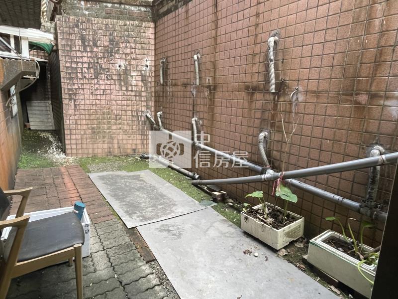 靜園1樓庭院附車位房屋室內格局與周邊環境