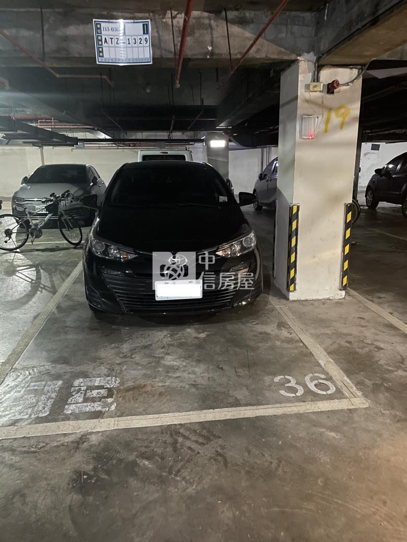 靜園1樓庭院附車位房屋室內格局與周邊環境