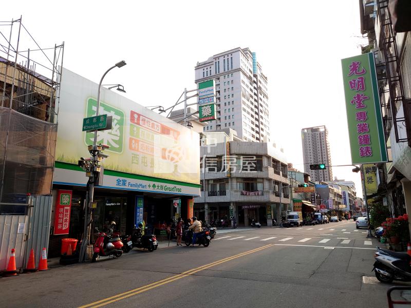 水湳市場1-3樓金店面(專任)房屋室內格局與周邊環境
