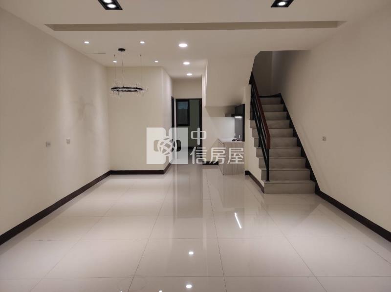 內壢國中全新整理美透天房屋室內格局與周邊環境