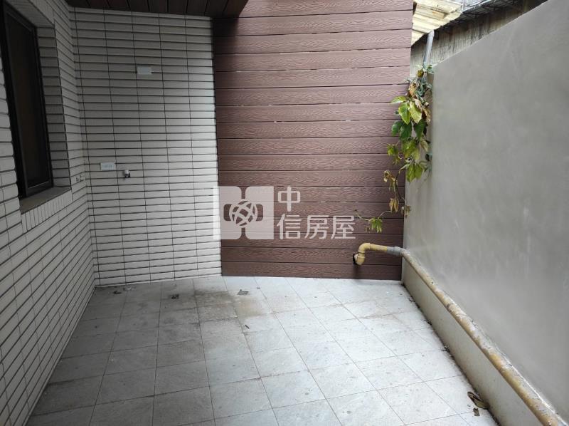 內壢國中全新整理美透天房屋室內格局與周邊環境