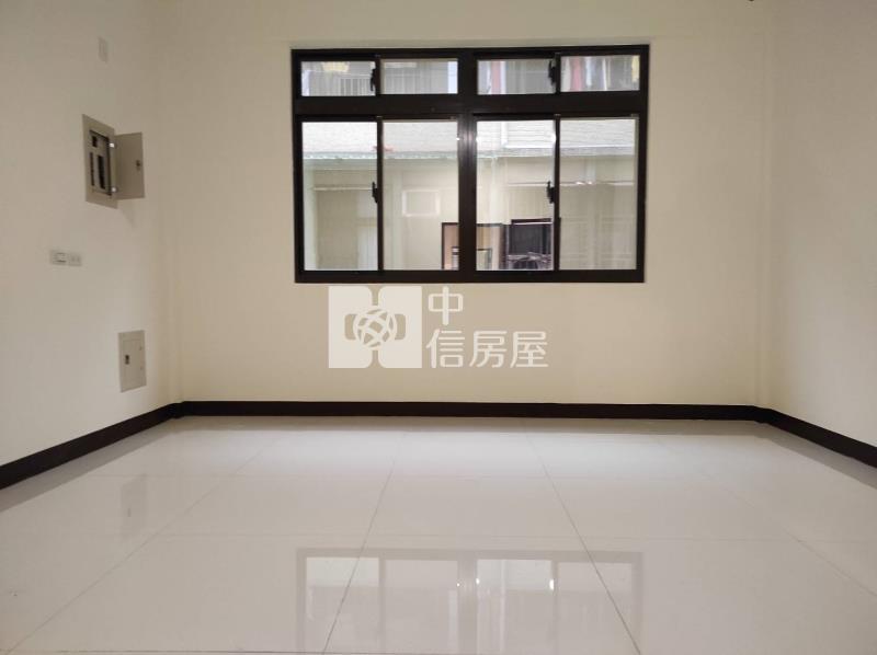 內壢國中全新整理美透天房屋室內格局與周邊環境
