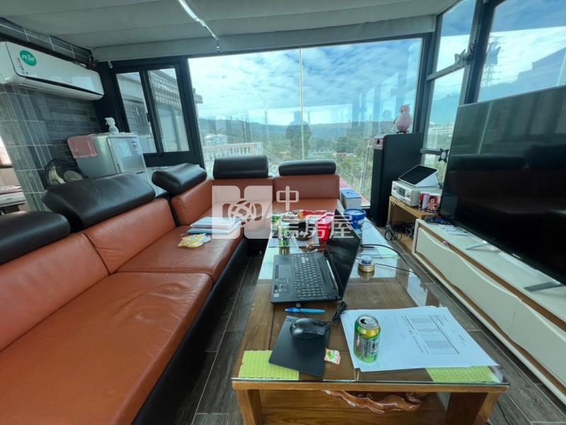 龍科百萬庭院美別墅房屋室內格局與周邊環境