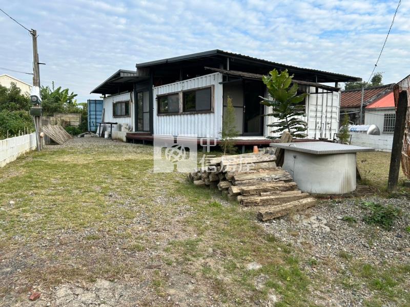臨大內國中美建地送渡假貨櫃屋房屋室內格局與周邊環境