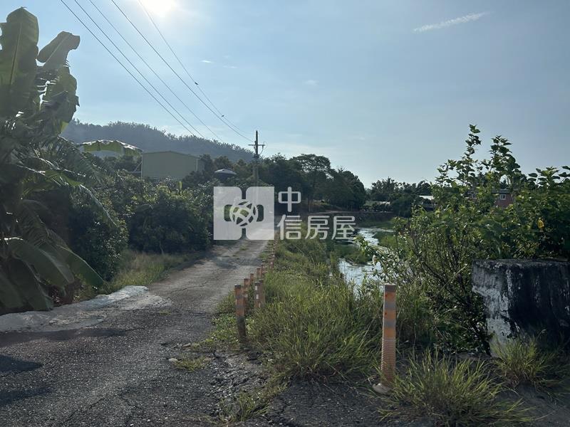 玉井豐里3分有全新資材室之一般農地房屋室內格局與周邊環境