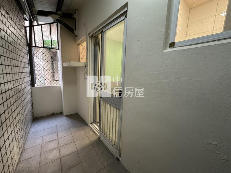 永康棕櫚泉二房+車位房屋室內格局與周邊環境