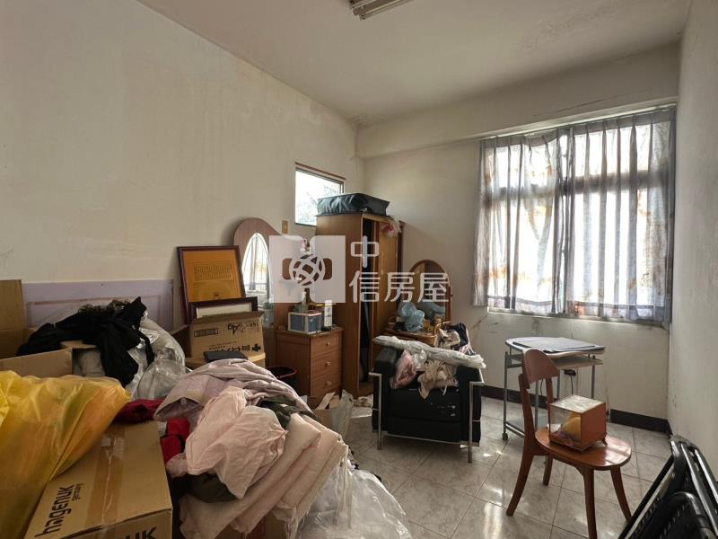 (專)長溪路獨棟邊間透天房屋室內格局與周邊環境