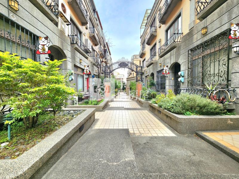 誠品桂冠家樂福金店墅房屋室內格局與周邊環境
