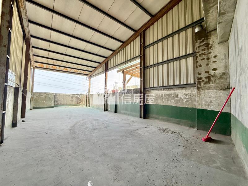 旱溪近LaLaport鄰20米路黃金賺錢透店房屋室內格局與周邊環境