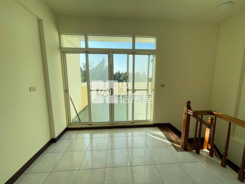 雲科大全新配備6套房房屋室內格局與周邊環境