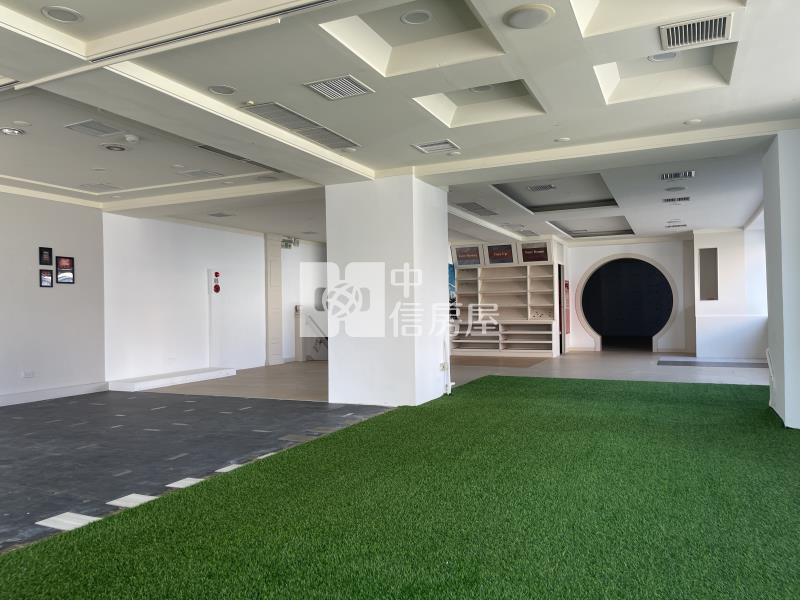 保泰路人潮錢潮醒目△店面房屋室內格局與周邊環境