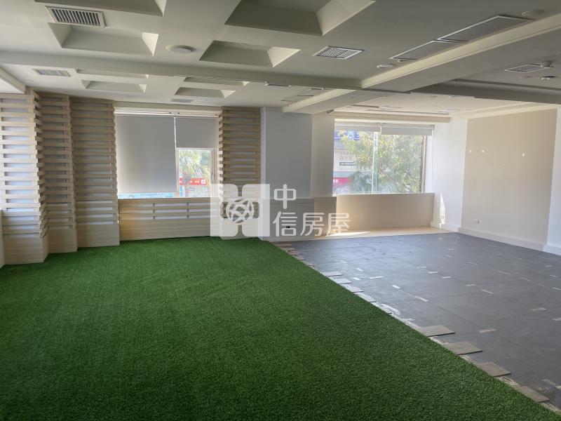保泰路人潮錢潮醒目△店面房屋室內格局與周邊環境