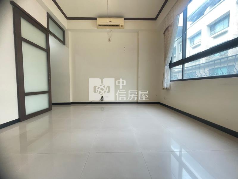 鄭子寮超優質車墅房屋室內格局與周邊環境