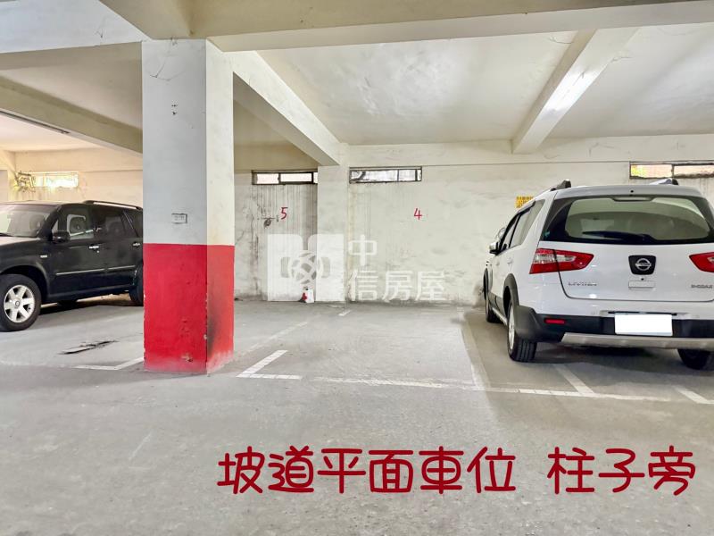東區最便宜地段最精華直接入住三房平車房屋室內格局與周邊環境