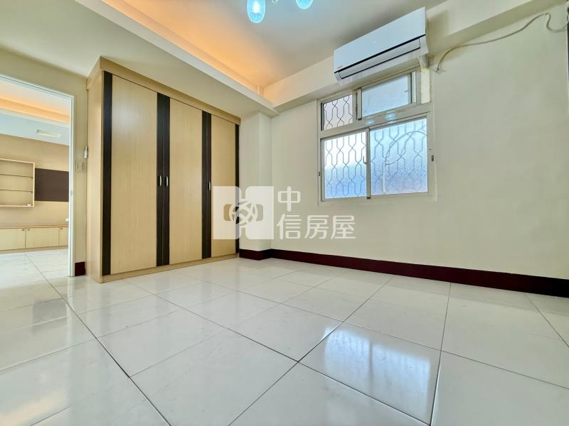 東區最便宜地段最精華直接入住三房平車房屋室內格局與周邊環境