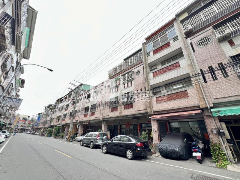 太平路商圈長億公園大空間金透店房屋室內格局與周邊環境