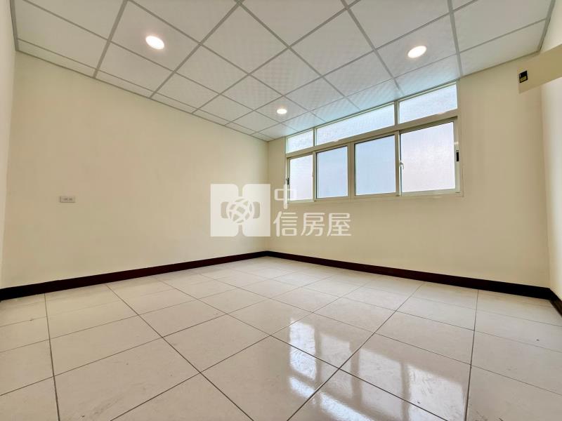 宜欣國民小學旁全新整理店住合一透天房屋室內格局與周邊環境
