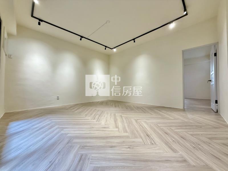 一中商圈｜入門玄關三面採光電線更新超大陽台二樓3房美寓房屋室內格局與周邊環境