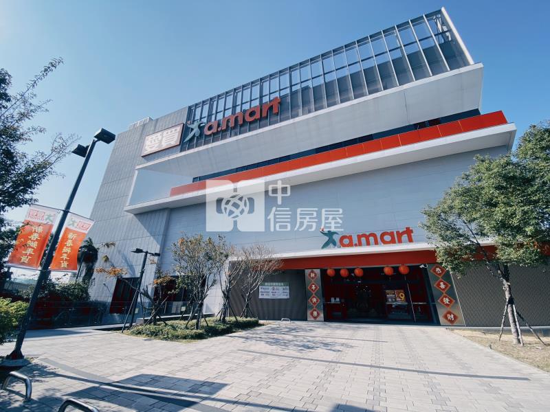 正中清路水湳經貿角間金透店房屋室內格局與周邊環境