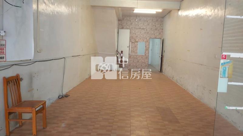 新市中正路商業區黃金店面房屋室內格局與周邊環境