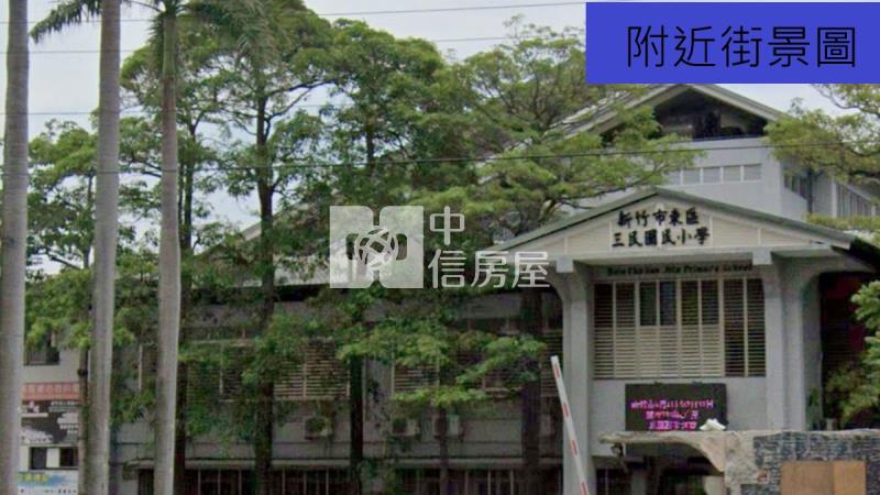 巨城全新整理電梯套房#1房屋室內格局與周邊環境