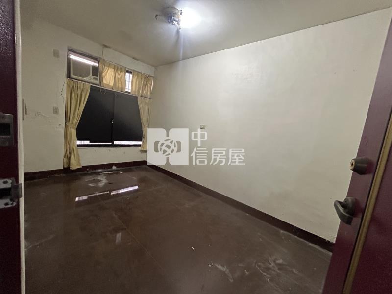 中原豪景邊間11套房房屋室內格局與周邊環境