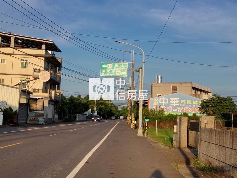 新市近潭頂社區金正俗一般農地房屋室內格局與周邊環境