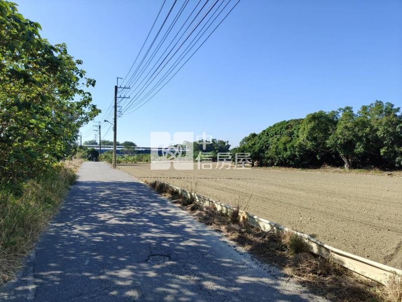新市近潭頂社區金正俗一般農地房屋室內格局與周邊環境