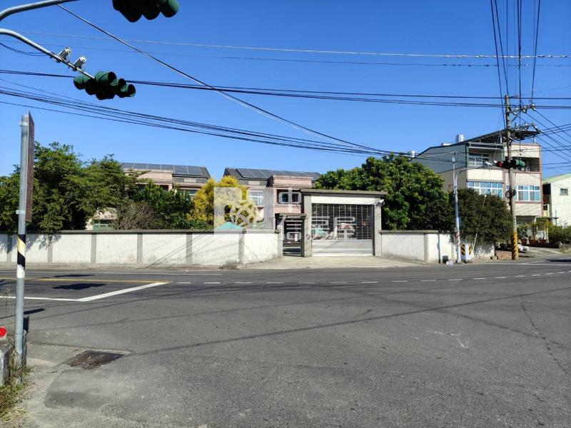 新市近潭頂社區金正俗一般農地房屋室內格局與周邊環境