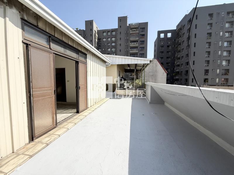 ㊣國圖館•國泰優雅名園5+6樓美寓房屋室內格局與周邊環境