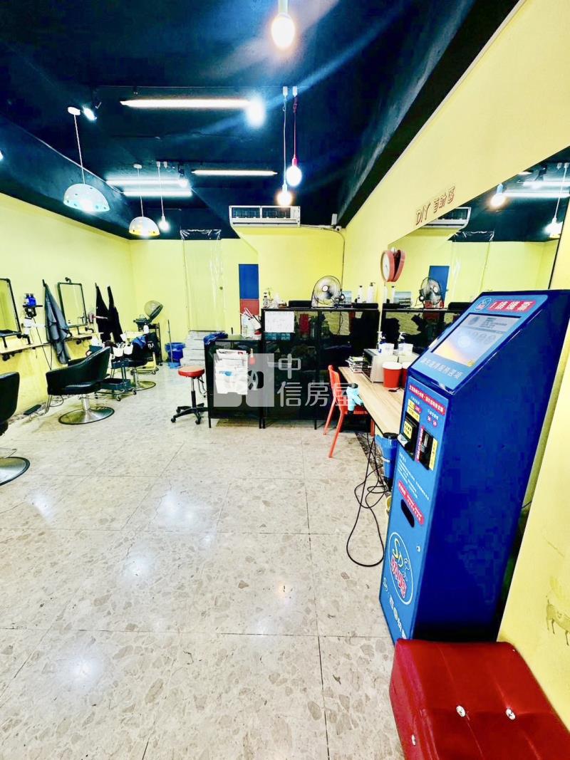 新光青海黃金樓店房屋室內格局與周邊環境