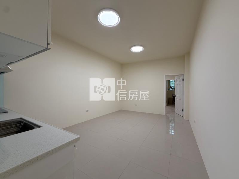 美群國小大地坪全新整理孝親房透天房屋室內格局與周邊環境