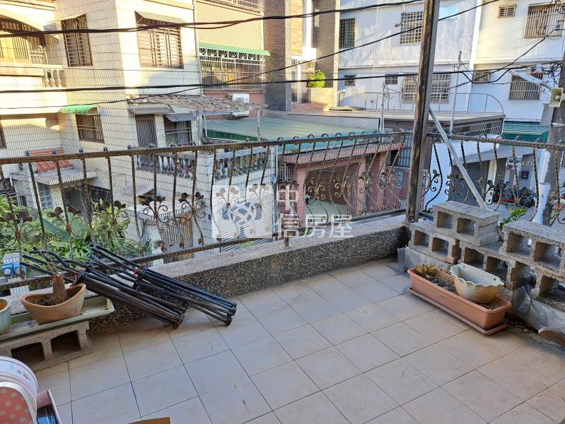 中壢莒光公園美透天房屋室內格局與周邊環境