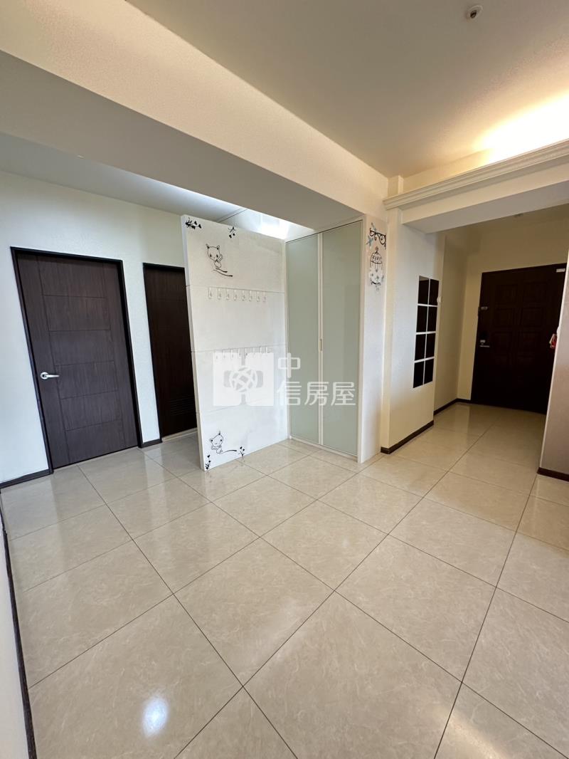 【安家】專任-中壢體育園區太子天廈美三房車房屋室內格局與周邊環境