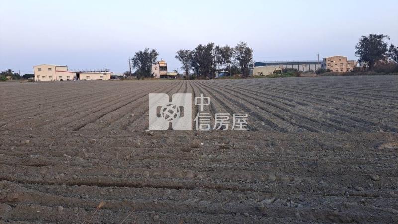 土城臨10米路便宜農地房屋室內格局與周邊環境