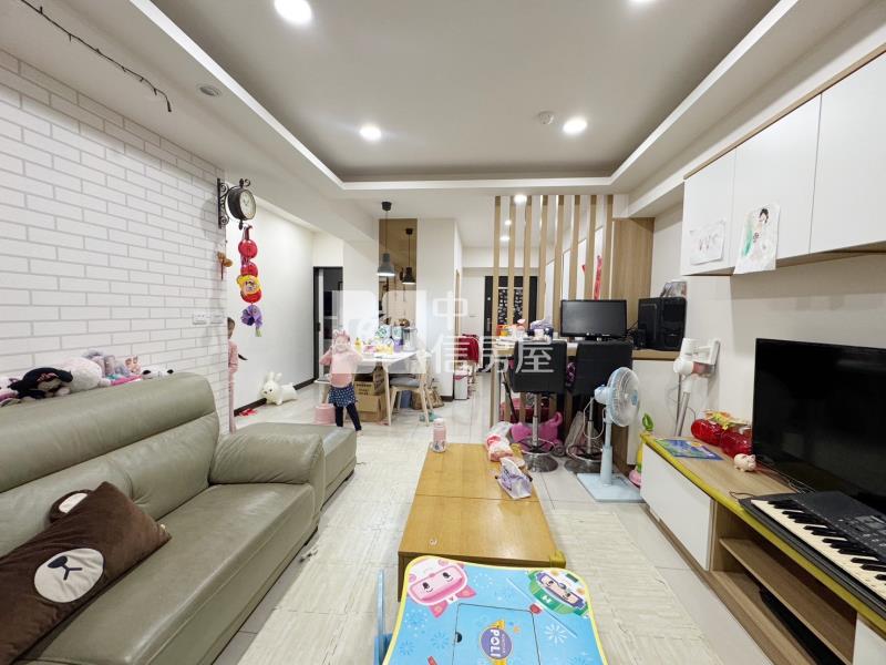 近未來體育園區.華勛天翔裝潢三房車房屋室內格局與周邊環境