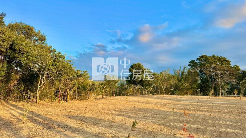 峨眉赤柯山美農地房屋室內格局與周邊環境