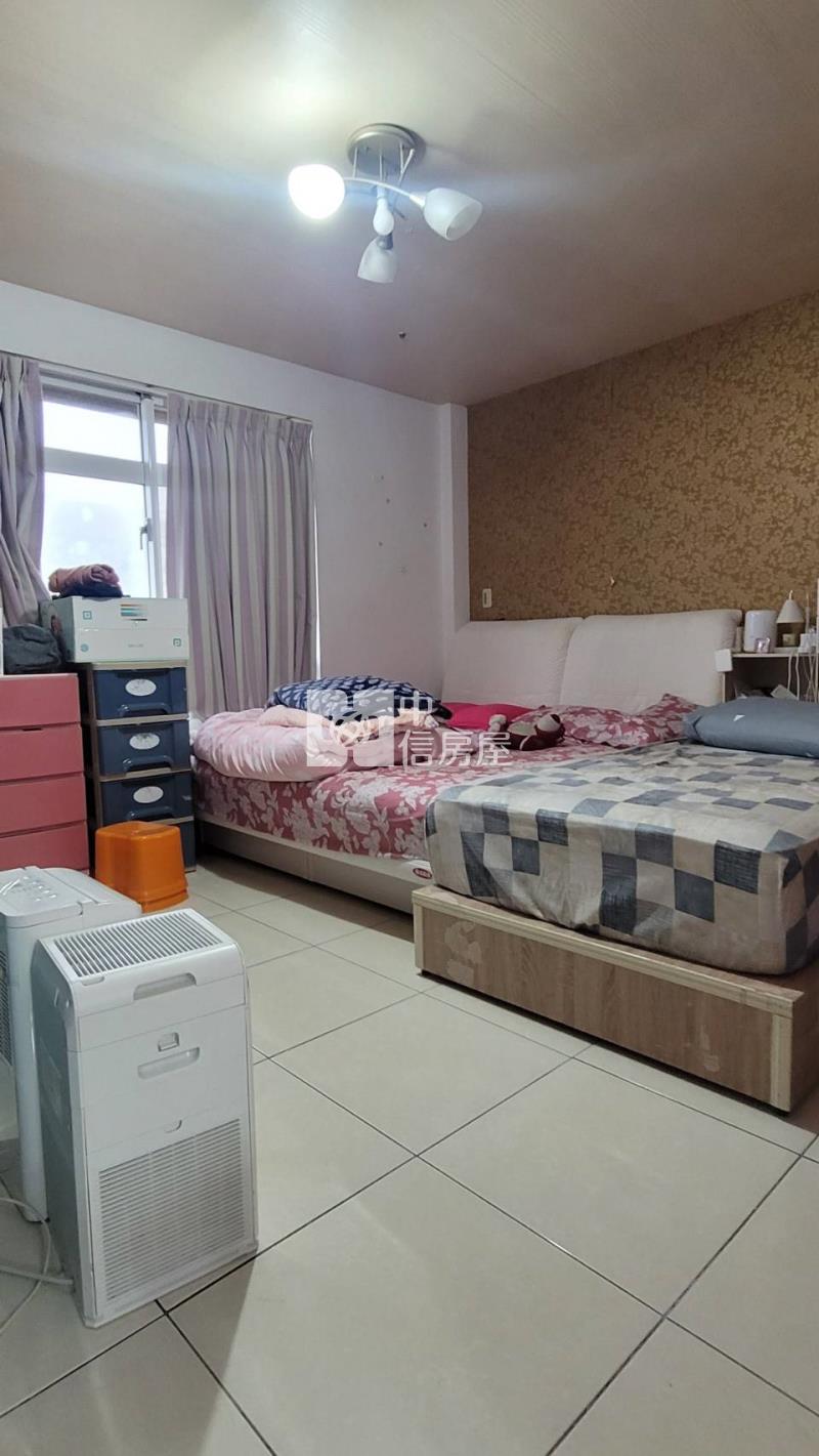 東方之星二期三房房屋室內格局與周邊環境