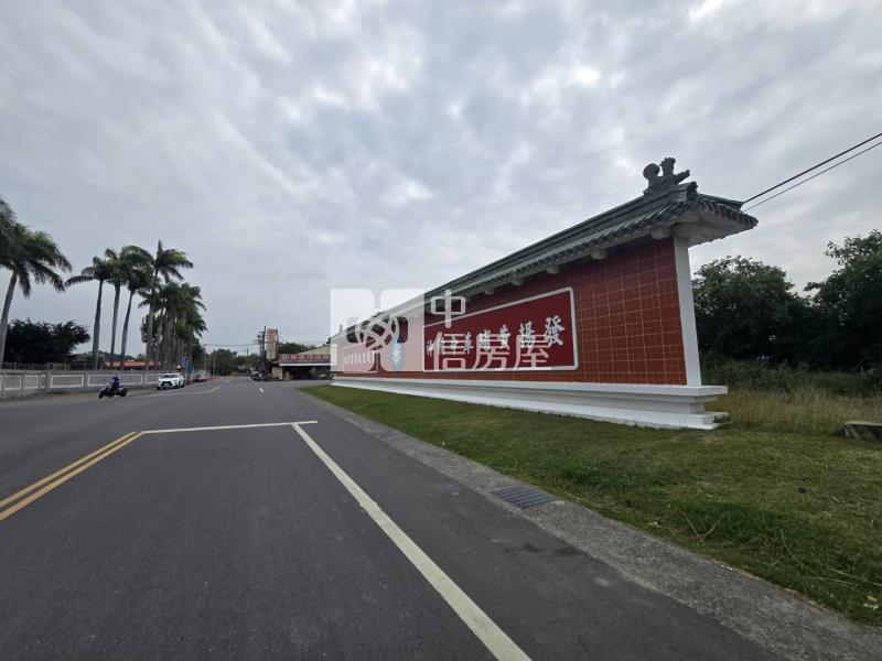 新化超值一甲大面寬一般農牧用地房屋室內格局與周邊環境