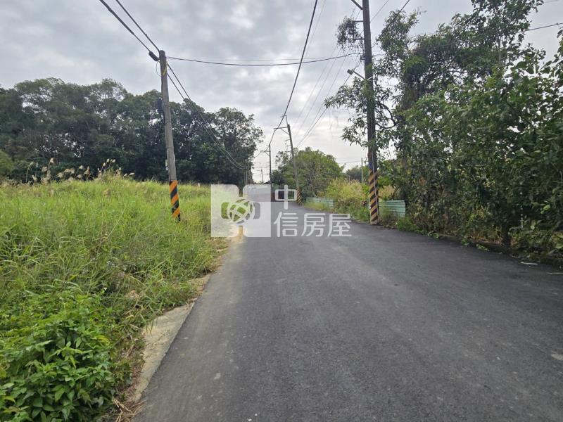 新化超值一甲大面寬一般農牧用地房屋室內格局與周邊環境