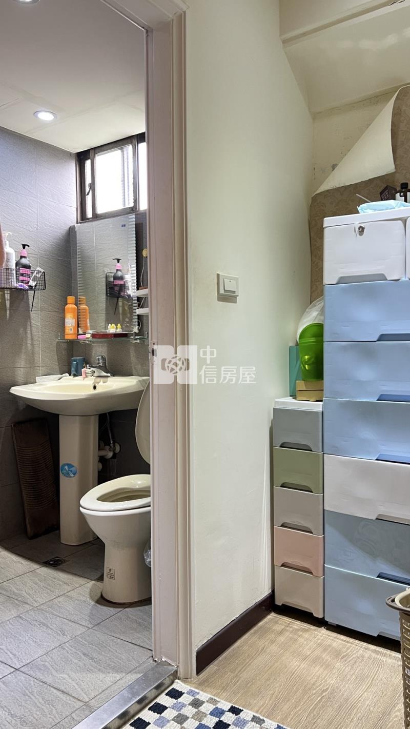健保局湖景3+1房已租平車房屋室內格局與周邊環境