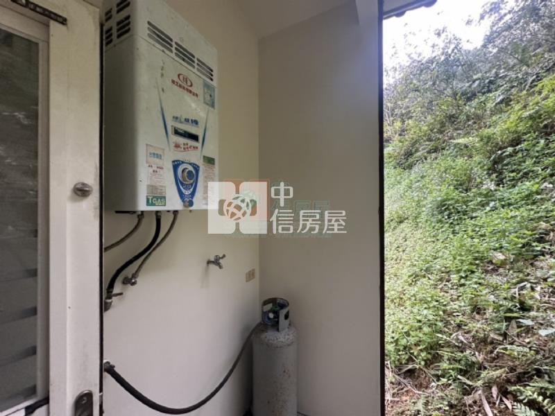 橫山休閒地買地送屋房屋室內格局與周邊環境