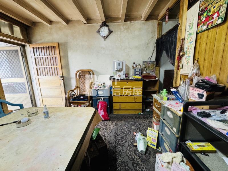 苗栗市區買地送合法平房房屋室內格局與周邊環境
