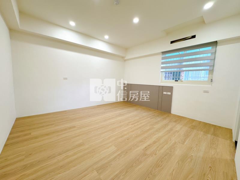 藝文商圈.慈文國中小.美裝潢三房車房屋室內格局與周邊環境
