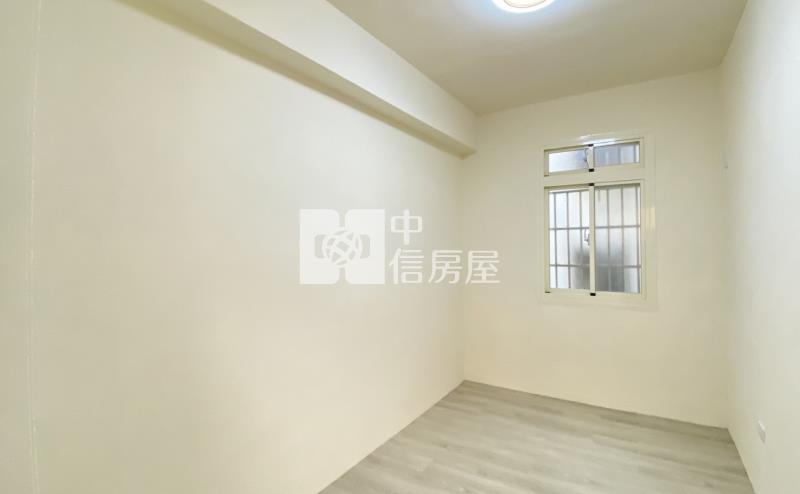 低總價中山商圈精美三樓公寓房屋室內格局與周邊環境