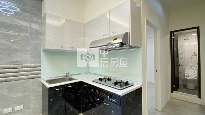 低總價中山商圈精美三樓公寓房屋室內格局與周邊環境