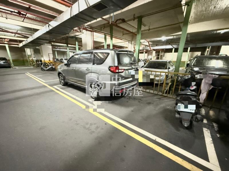 愛的世界精美三房大平車房屋室內格局與周邊環境