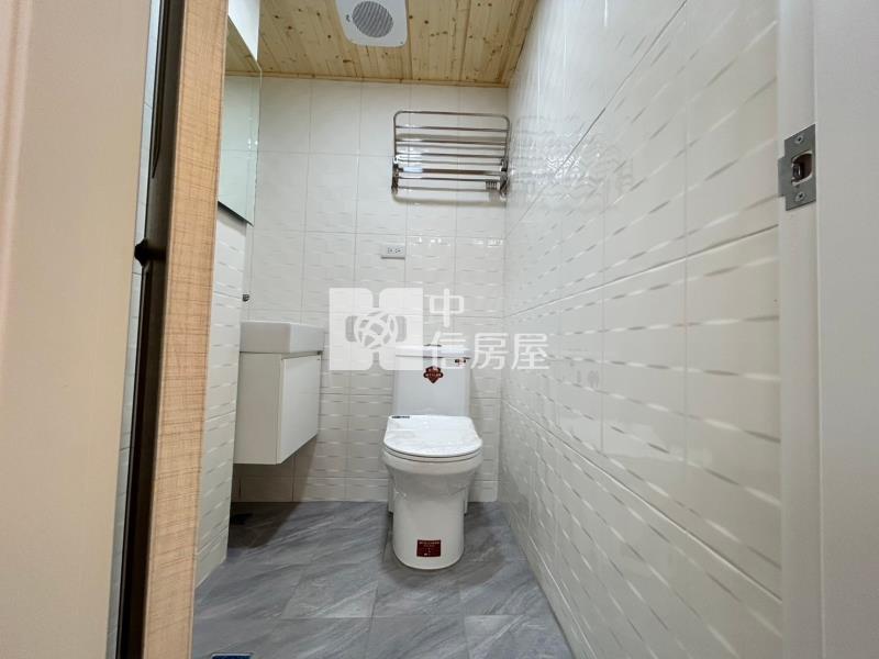 大灣國小整新靚美大二房電寓房屋室內格局與周邊環境